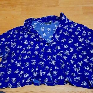 Floral Button up Crop Top